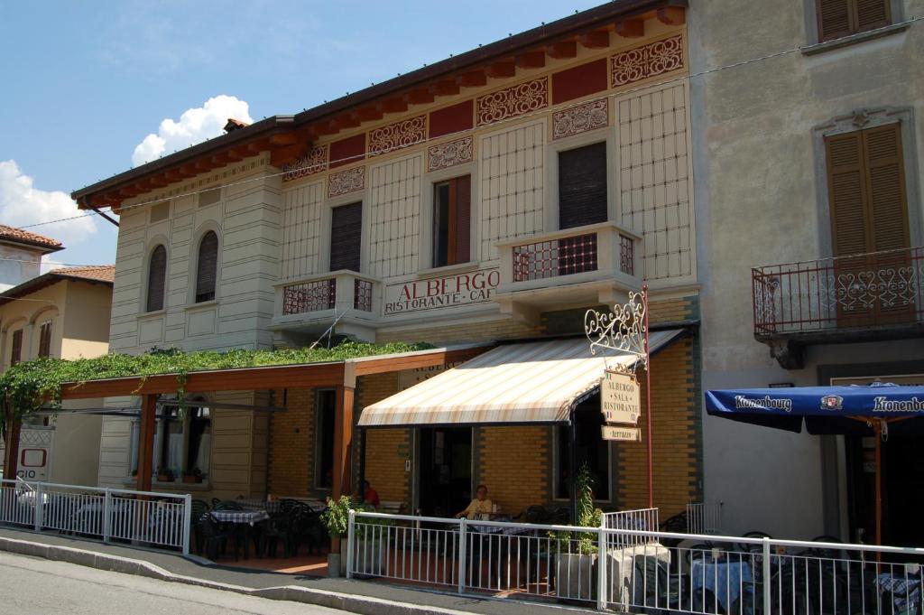 Albergo Sala Valbrona Zewnętrze zdjęcie